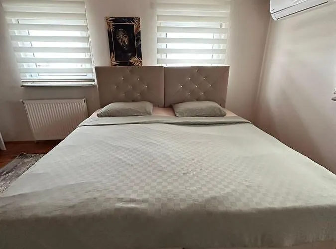 Appartamento Goektuerk *